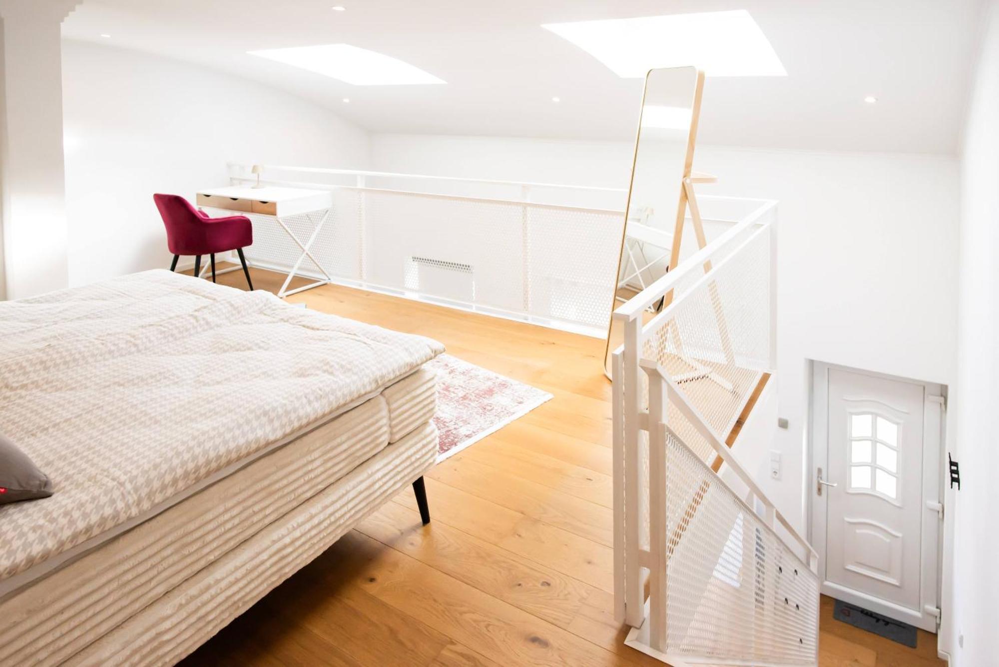 Loftartige Wohnung In Augsburg-Pfersee Buitenkant foto